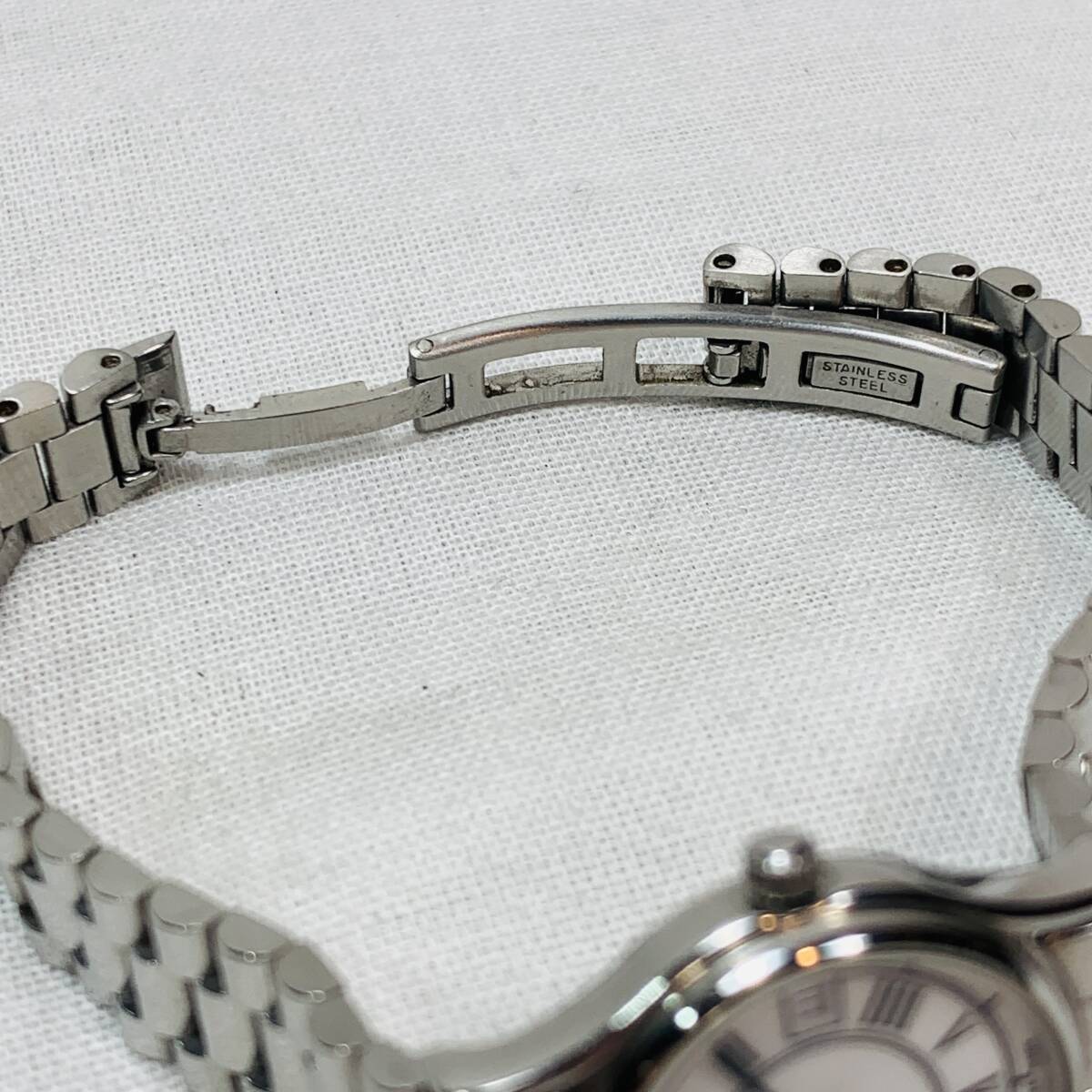 TIFFANY＆Co ティファニー クラシック クォーツ レディース 腕時計 箱 ケース付き USED品 1円スタート の画像5