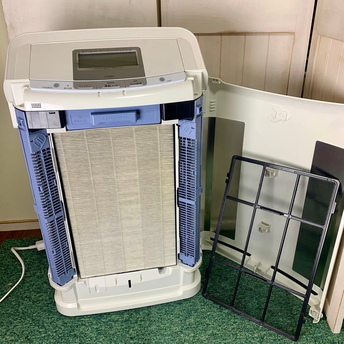 ダイキン クリアフォースZ 除湿 加湿空気清浄機 MCZ70PE1-W ダイキン クリアフォースZ 除湿 加湿空気清浄機 MCZ70PE1-W
