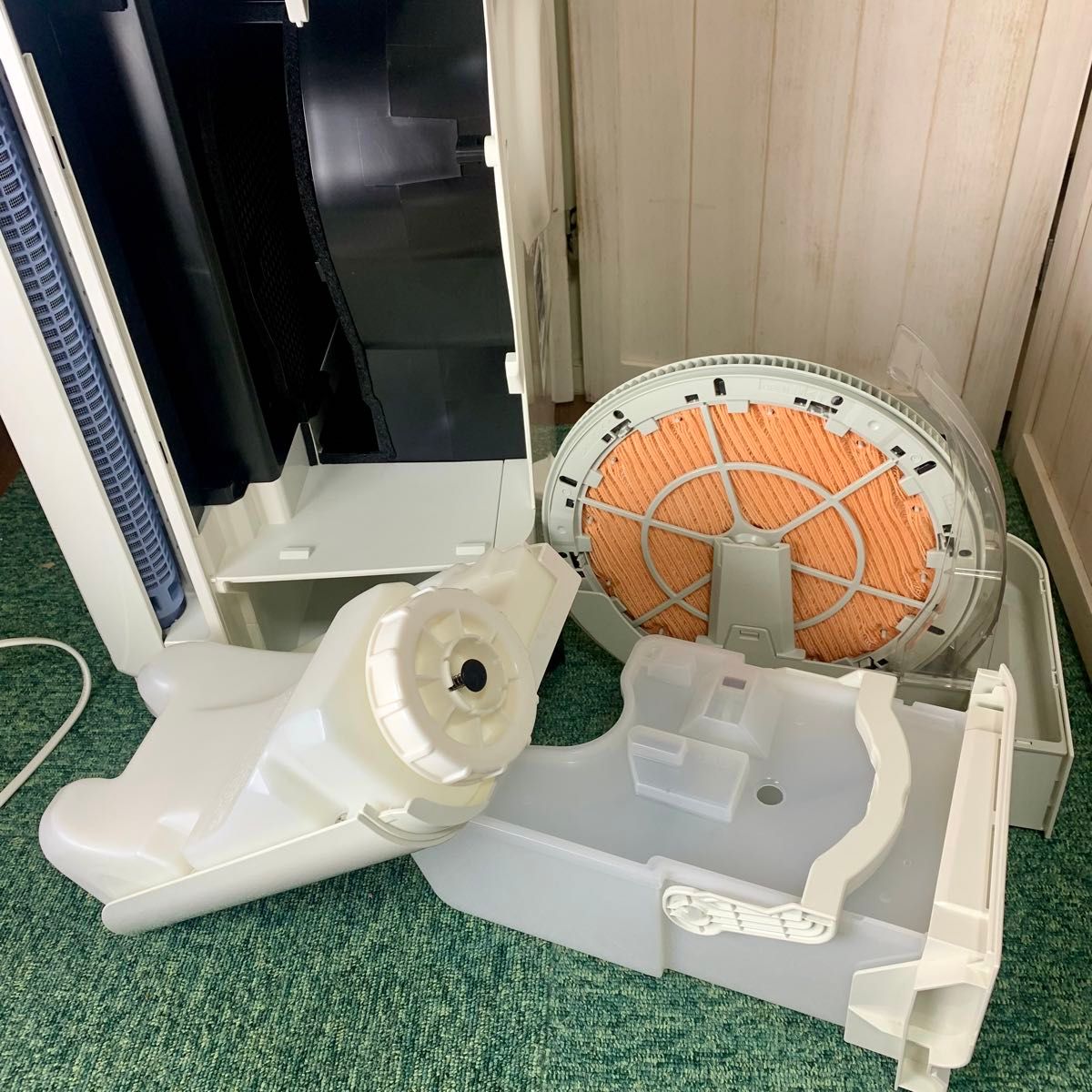 ダイキン クリアフォースZ 除湿 加湿空気清浄機 MCZ70PE1-W ダイキン クリアフォースZ 除湿 加湿空気清浄機 MCZ70PE1-W