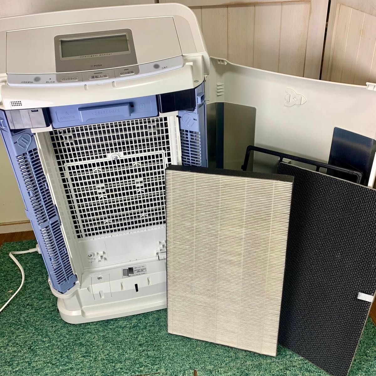 ダイキン クリアフォースZ 除湿 加湿空気清浄機 MCZ70PE1-W ダイキン クリアフォースZ 除湿 加湿空気清浄機 MCZ70PE1-W