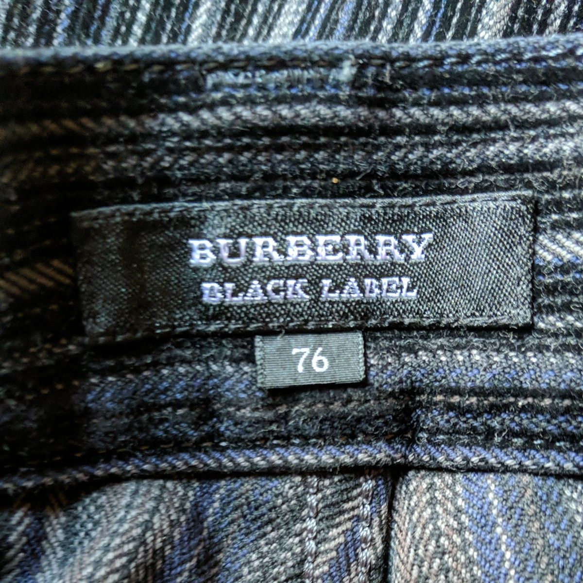 BURBERRY　BLACK　LABEL　コーデュロイパンツ(ストライプ柄・黒) メンズ・冬物