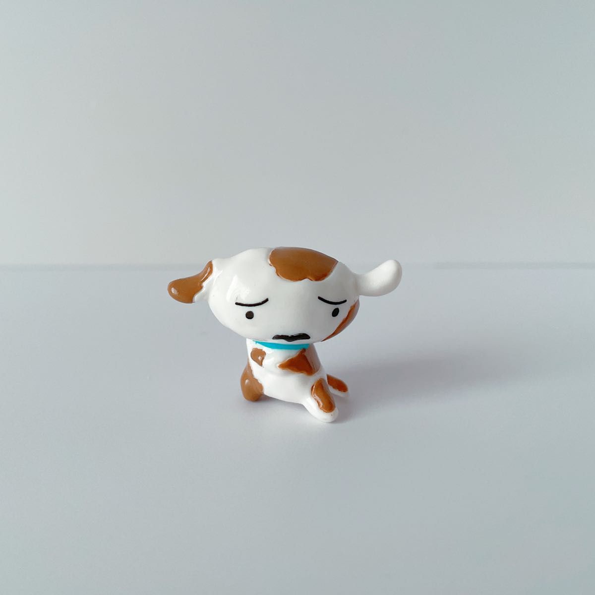 バンダイ びっくらたまご クレヨンしんちゃん シロがいっぱい入浴剤 泥んこシロ フィギュア