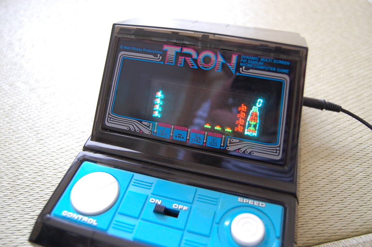 Tommy TOMY*LSI game *to long TRON* box * instructions attaching * inspection electron game LCD game watch Showa Retro game FL tube 