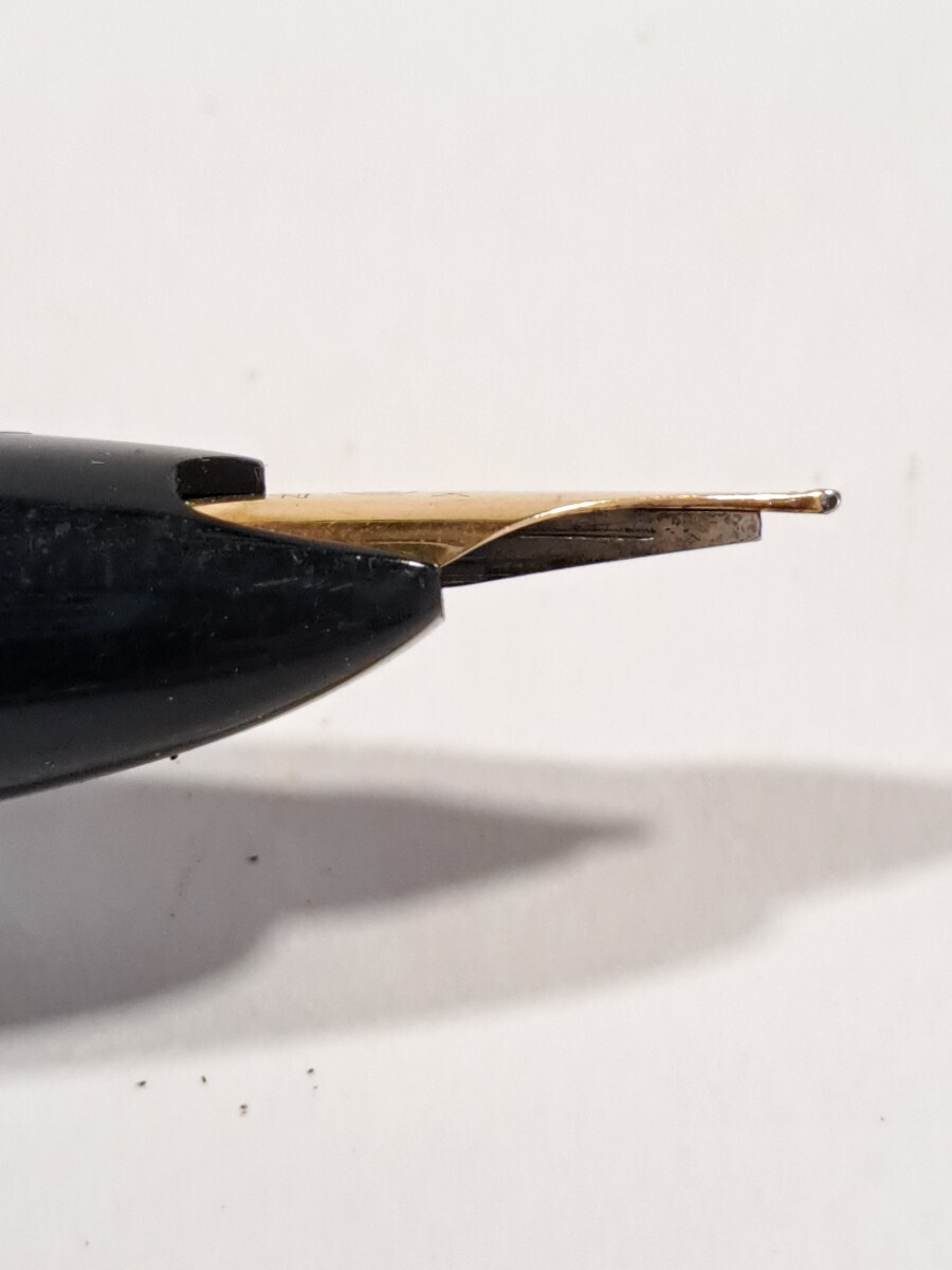 PLATINUM プラチナ 万年筆 18K ペン先 細字 革巻き ブラックの画像4