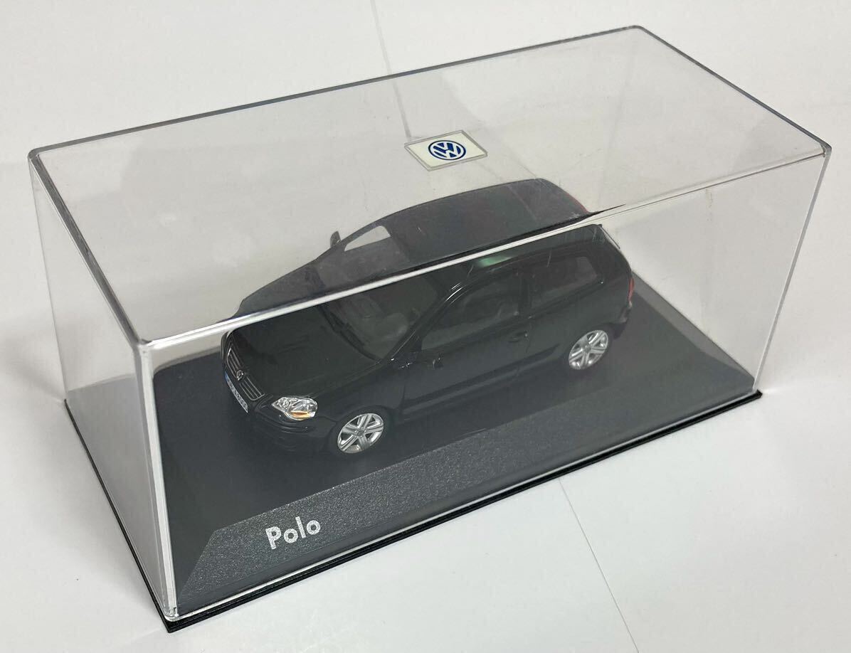 MINICHAMPS VW Volkswagen Polo 9N 1/43 ミニチャンプス フォルクスワーゲン ポロ（ブラック）ダイキャストミニカー ディーラー 特注 別注_画像6