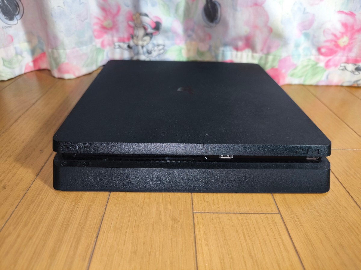 *SONY PS4 body CUH-2000A body only HDD500GB FW8.52 operation did . Junk .