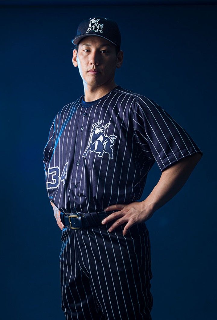 オリックス バファローズ 吉田 旧背番号 ハイクオリティ サード オリックス バファローズ 吉田 旧背番号 ハイクオリティ サード
