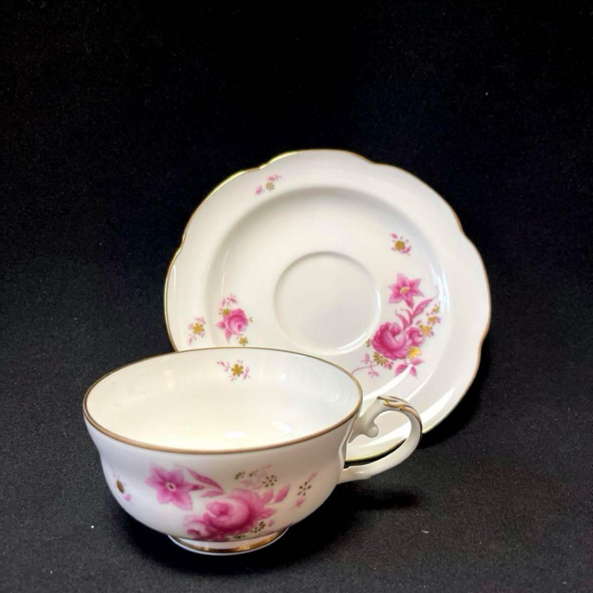 Noritake ノリタケ カップ&ソーサー 5客セット 花柄 ティー Noritake ノリタケ カップ&ソーサー 5客セット 花柄 ティー