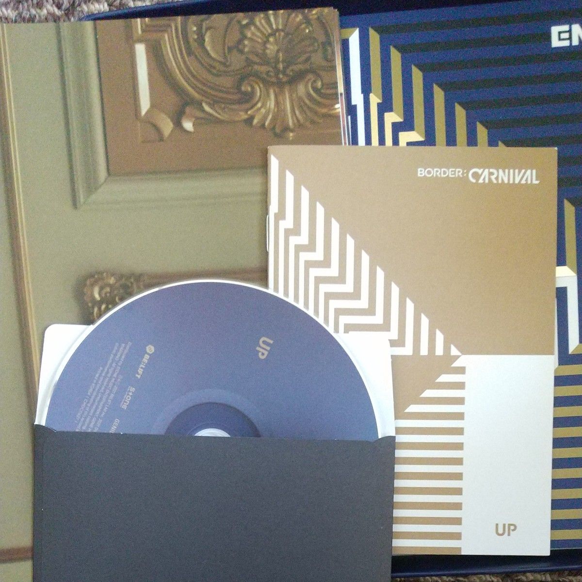 ENHYPEN アルバム BORDER:CARNIVAL　UP　/ オマケ　DIMENSION:DILEMMA