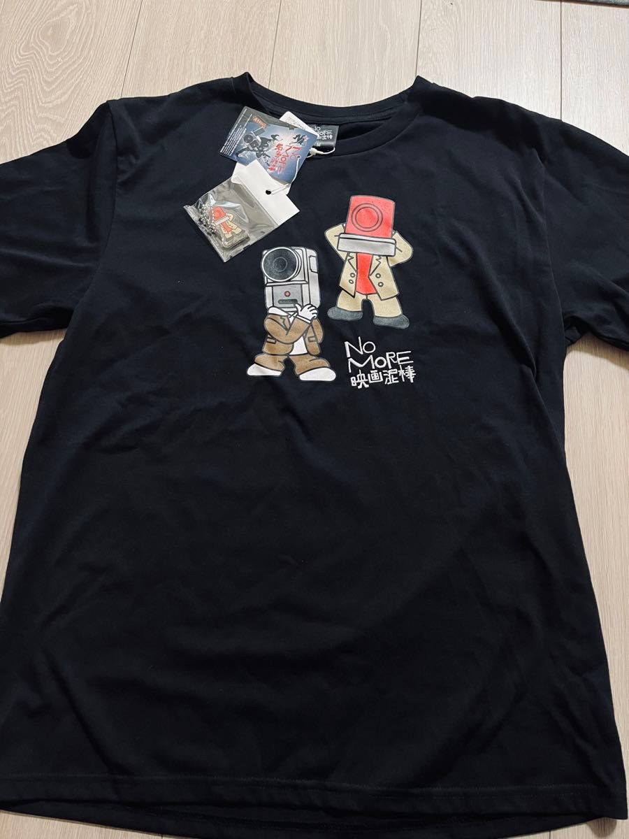 【新品未使用品】NO MORE 映画泥棒　アクキー付き　Tシャツ　M