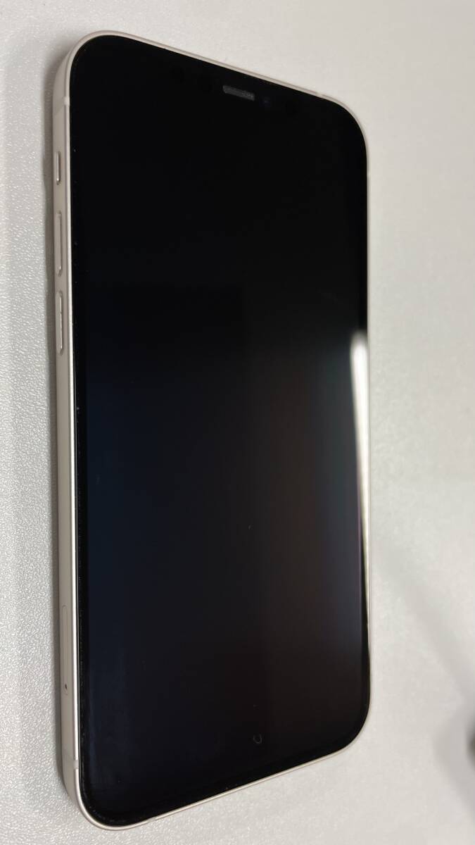 美品 iPhone 12 64GB SIMフリー ホワイト MGHP3J/A 最大容量90%_画像2