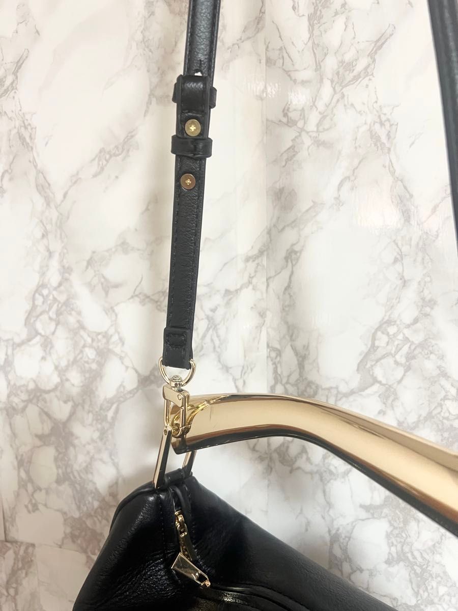 美品 ZARA メタリックハンドル バケットバッグ ブラック|Yahoo 美品 ZARA メタリックハンドル バケットバッグ ブラック|Yahoo