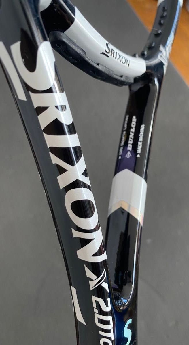 硬式テニスラケット　スリクソン　X2.0Tour ダンロップ