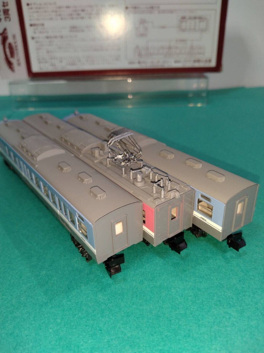 美品 KATO ROUNDHOUSE 415系800番台タイプ（七尾線色）3両セットクハ415モハ414Mクモハ415 _画像7