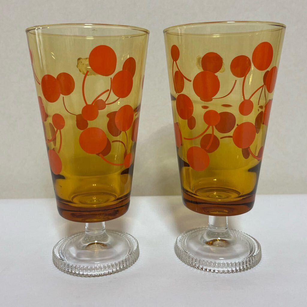  amber legs attaching glass 2 customer together height approximately 13.5.NT cherry Showa Retro pop glass tableware that time thing 