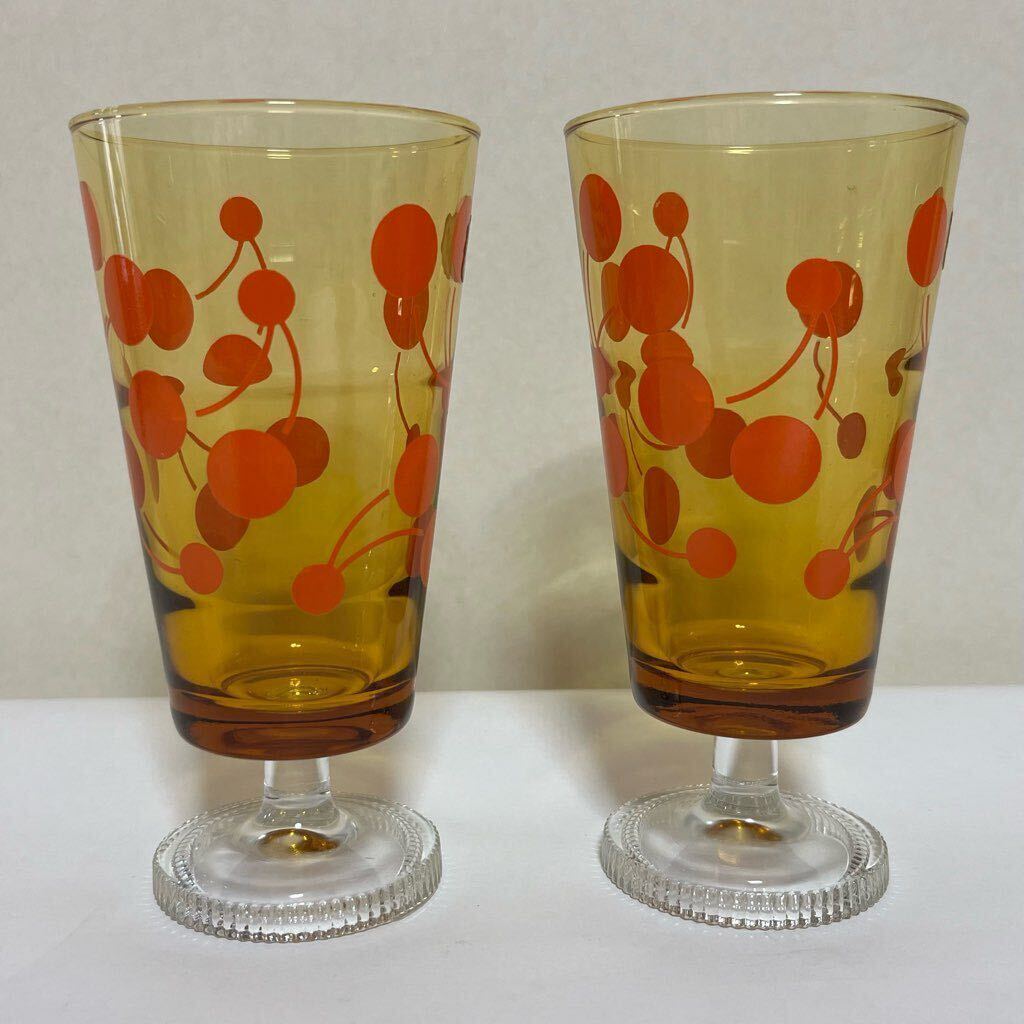  amber legs attaching glass 2 customer together height approximately 13.5.NT cherry Showa Retro pop glass tableware that time thing 