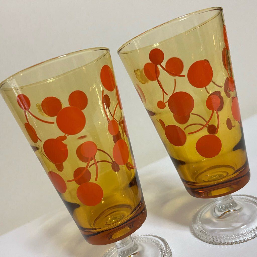  amber legs attaching glass 2 customer together height approximately 13.5.NT cherry Showa Retro pop glass tableware that time thing 