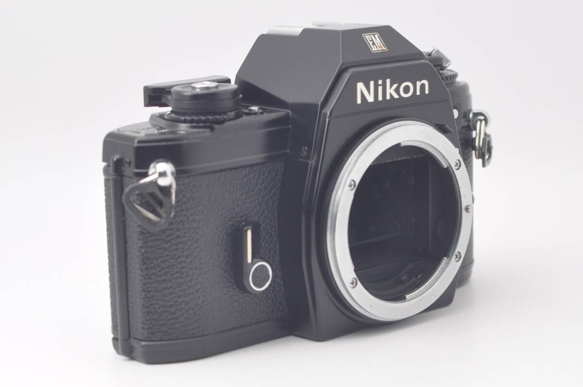 ★実用美品★ ニコン Nikon EM + Ai-s NIKKOR 50mm F1.8 L1709＃Z9190_画像3