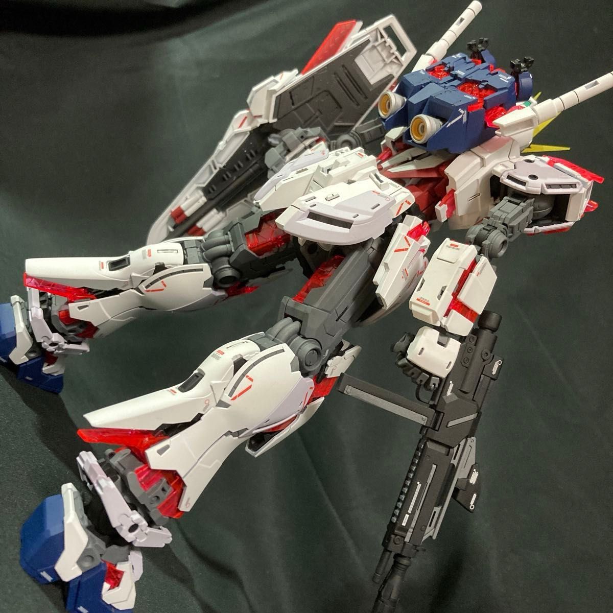MG 1/100 ナラティブ ガンダム Ver ka 塗装 完成品|Yahoo MG 1/100 ナラティブ ガンダム Ver ka 塗装 完成品|Yahoo