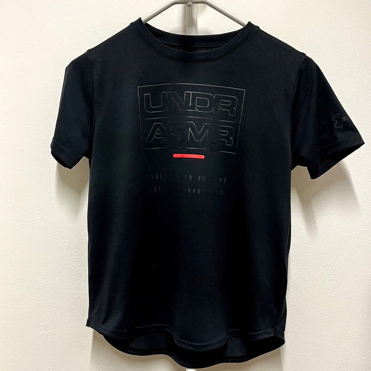 アンダーアーマー  半袖Tシャツ　150