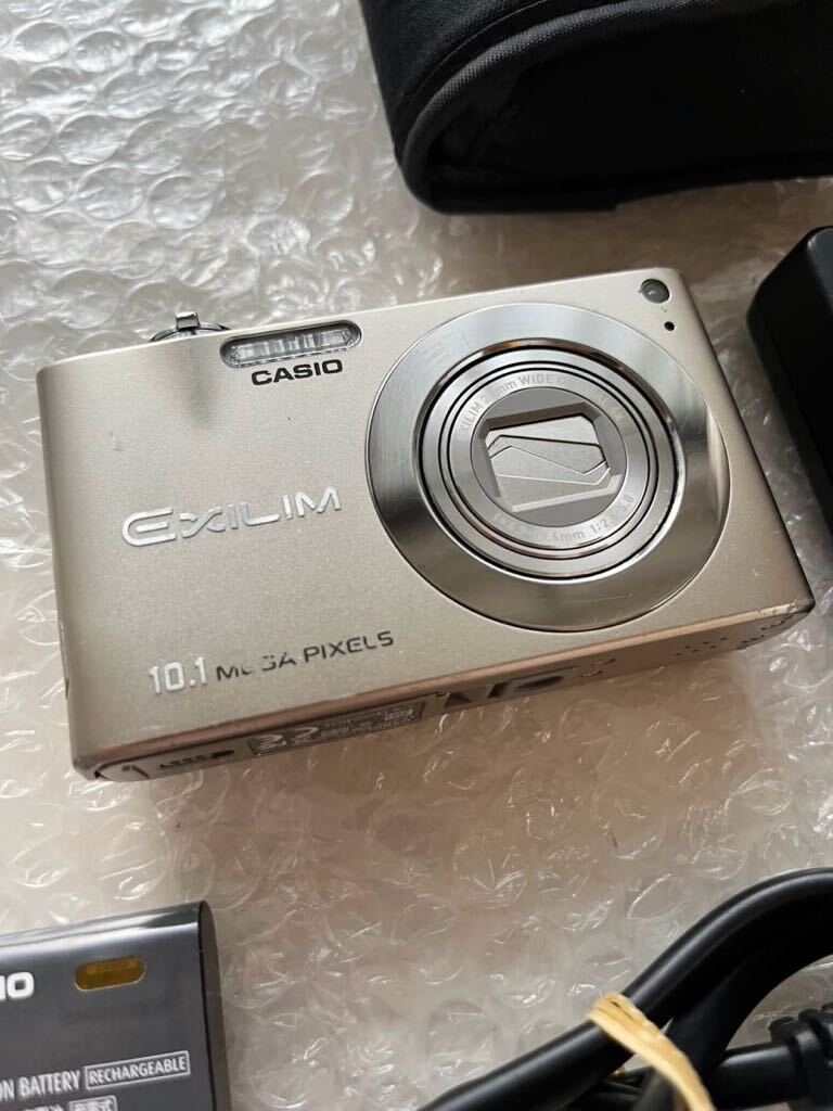 動作確認済品　CASIO EXILIM EX-Z100 カシオ エクシリム コンパクトデジタルカメラ デジカメ 家電 小型 撮影器具　中古_画像2