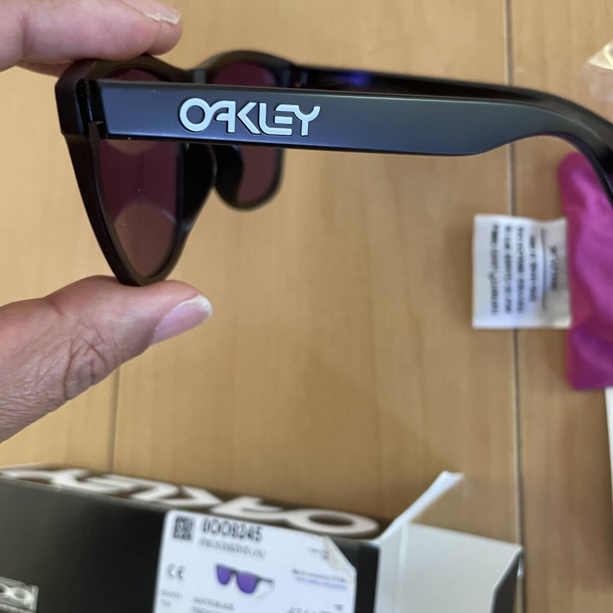 送料無料　国内正規品　 オークリー OAKLEY フロッグスキン 0OO9245 _画像4