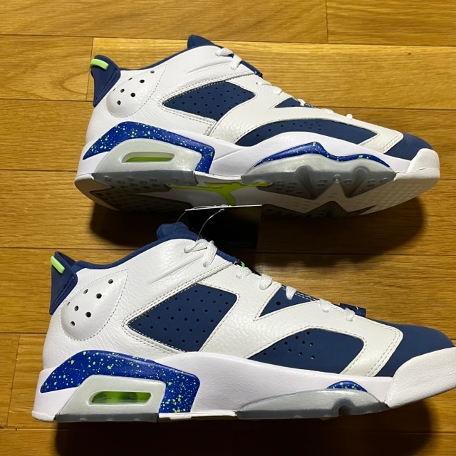 【未使用】AIR JORDAN 6 RETRO LOW ★ ナイキ エアジョーダン6 レトロ ロー ★ 28.0cm ★ WHITE/GHOST GREEN-INSIGNIA BLUE_画像3