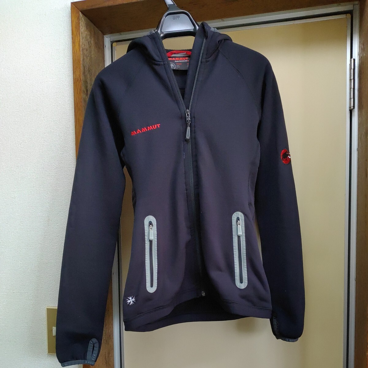  Mammut jersey jacket lady's outer outdoor leisure sport small size S size mammut 0514-D1-SA4