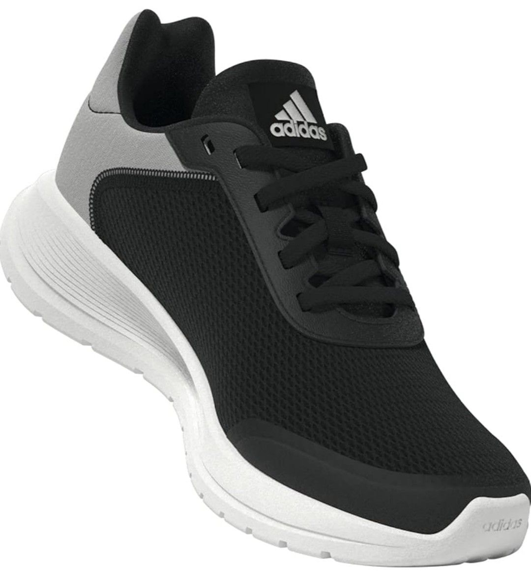 adidas 黒 キッズシューズ スニーカー18.0センチ ランニング スポーツ かっこいい アディダス 運動靴