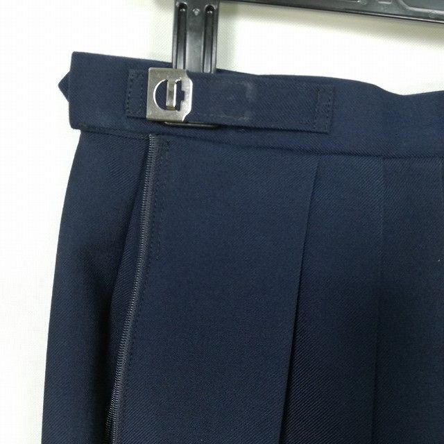 1円 スクールスカート 冬物 w63-丈57 紺 中学 高校 プリーツ 学生服 制服 女子 中古 IN6390_画像3