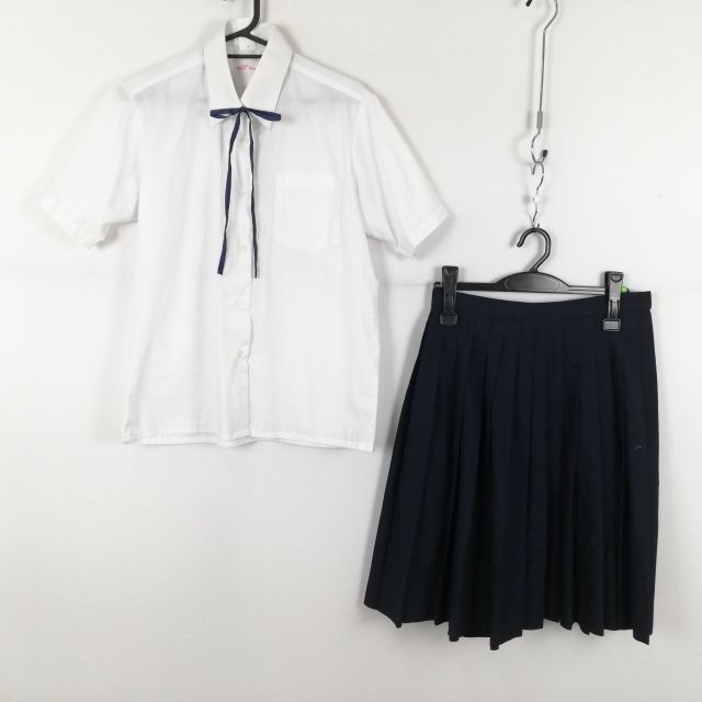 1円 ブラウス スカート 紐タイ 上下3点セット M 大きいサイズ 夏物 女子 学生服 中学 高校 白 制服 中古 ランク:C EY9246_画像1