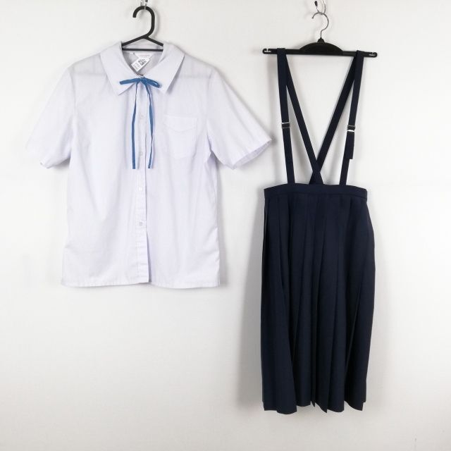 1円 ブラウス スカート 紐タイ 上下3点セット 大きいサイズ 夏物 女子 学生服 中学 高校 白 制服 中古 ランク:C EY9301_画像1