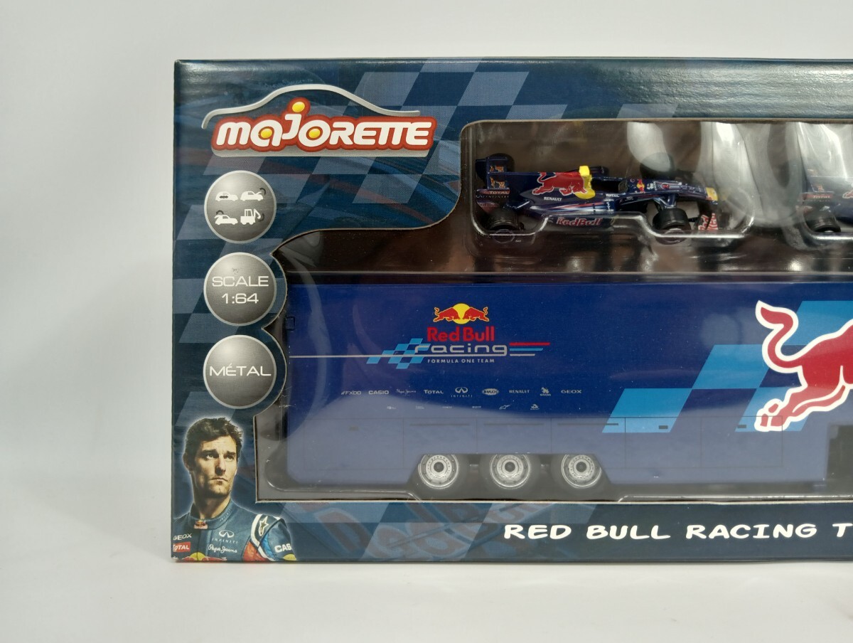 majorette MajoRette RED BULL RACING TRUCK SET 1/64 Red Bull racing truck set [ extra attaching ( key holder )]