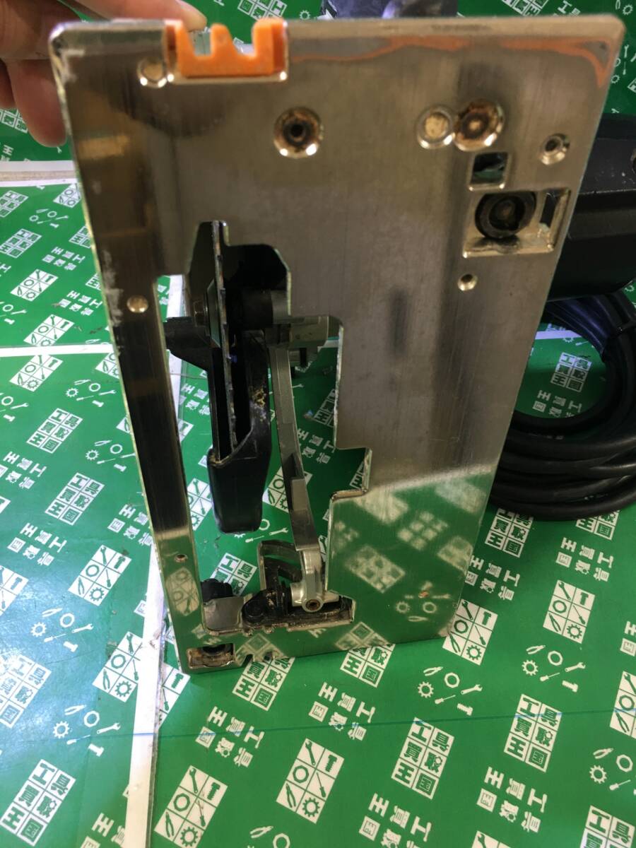 【中古品】★マキタ 165mmマルノコ 黒 (チップソー付) HS6301B