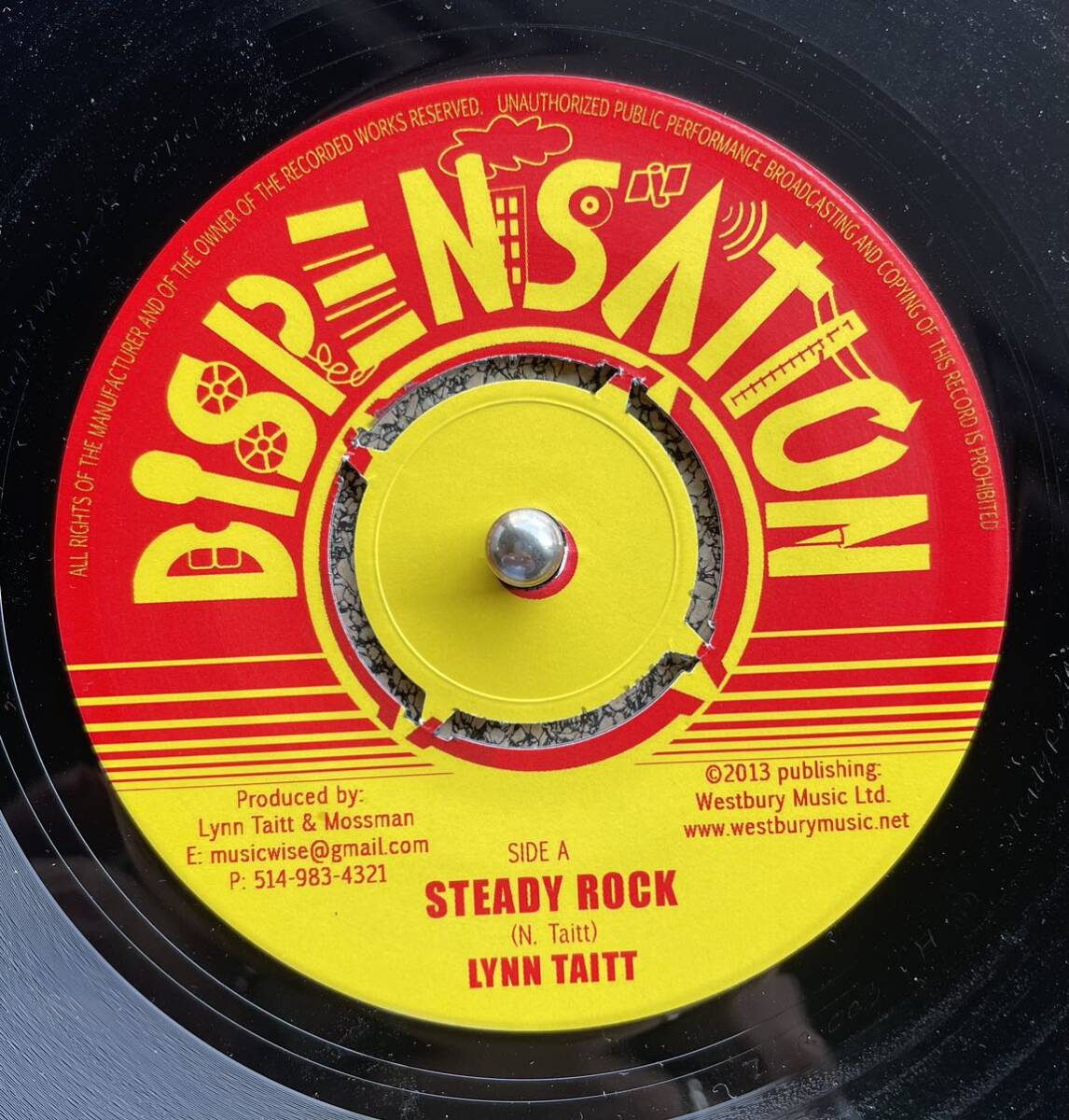 * прослушивание 7inch Lynn Taitt Steady Rock / Beware Dub