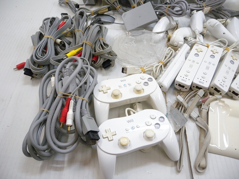 C5899*Wii body 6 pcs + balance board 1 pcs other peripherals parts complete set set large amount set sale * condition no check present condition delivery [ Junk ]