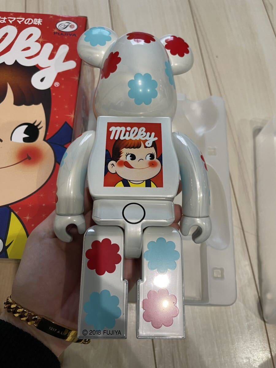  первое поколение BE@RBRICK манэки-нэко Peko-chan удача 100% & 400%