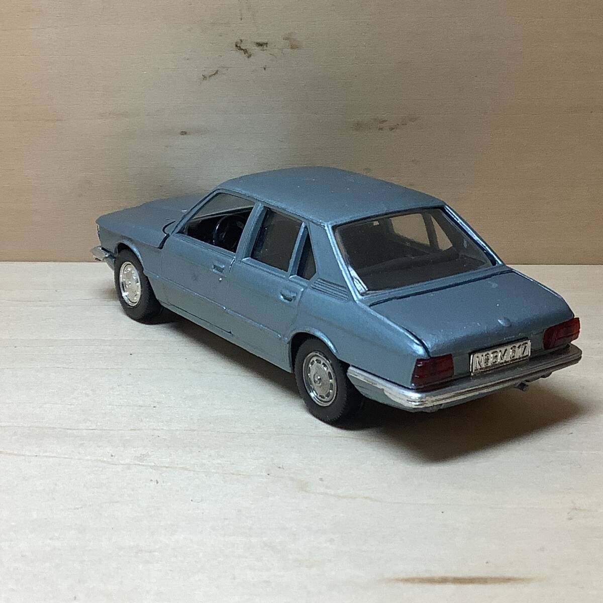  Schuco BMW520 Schuco 1/43