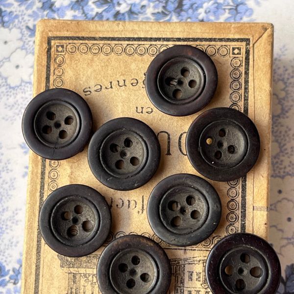 4 hole wood button 10 piece φ14~15mm rom and rear (before and after) wooden antique raw materials material remake parts France import Vintage 