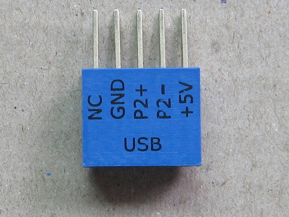 ASUS Qコネクター　コネクタ　USBのみ　2200/20512_画像1