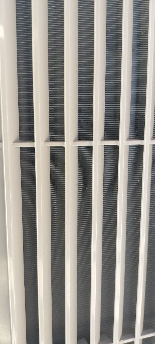 特価　美品　コロナ　ＣＷ-１6１７ 窓用エアコン　冷房専用　簡単取付　リモコン付　お掃除して発送します。 