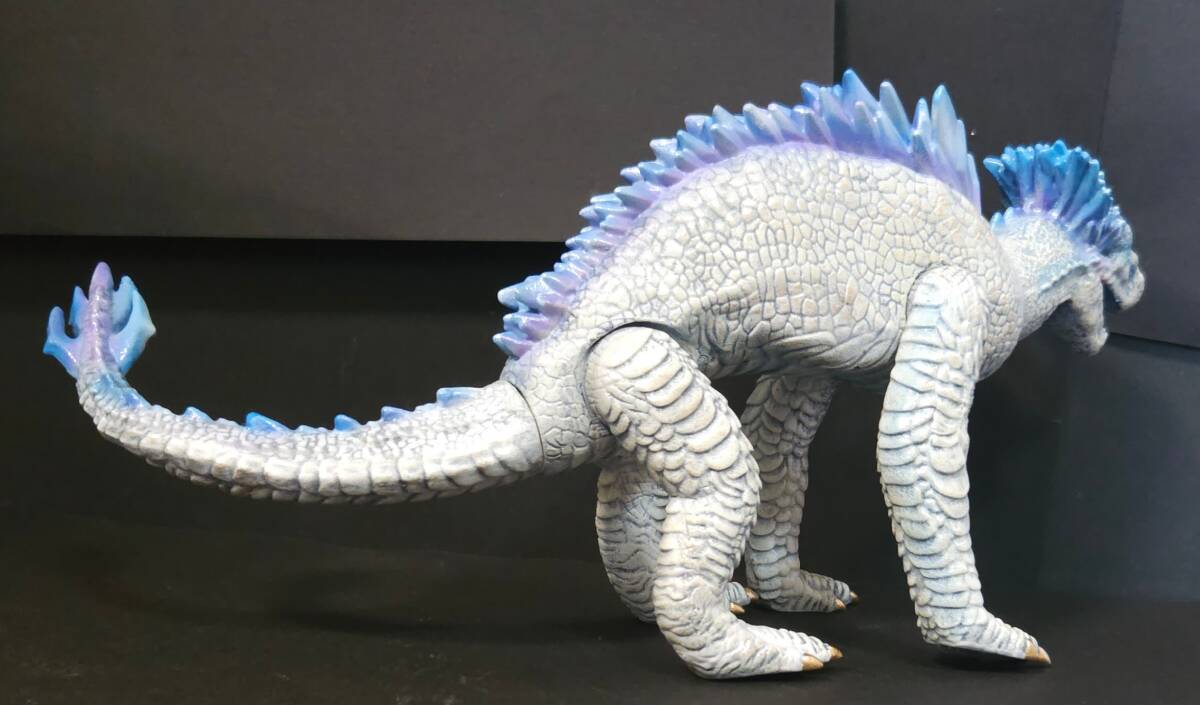  Godzilla monster sofvi Shimoli paint final product 