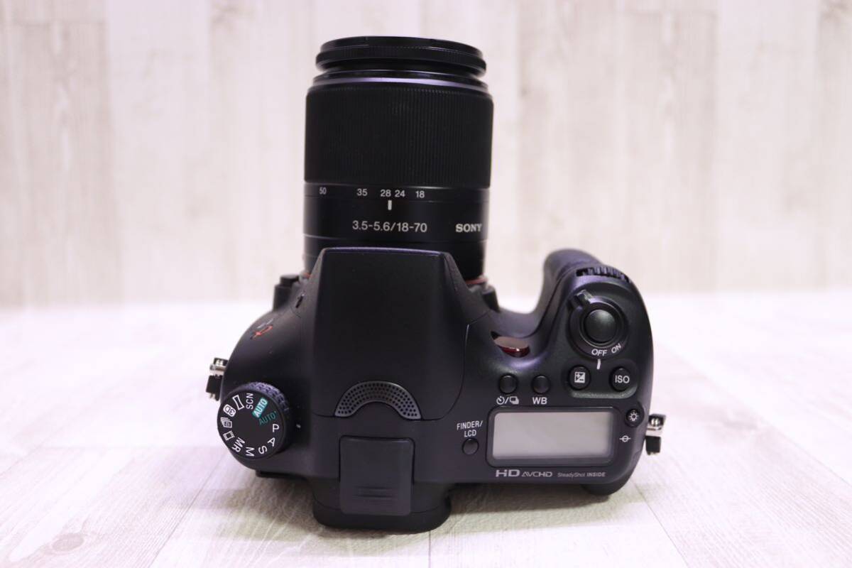 SONY α77 SLT-A77V + DT 18-70mm F3.5-5.6・ 3.0型・約2430万画素・デジタル一眼カメラの画像3