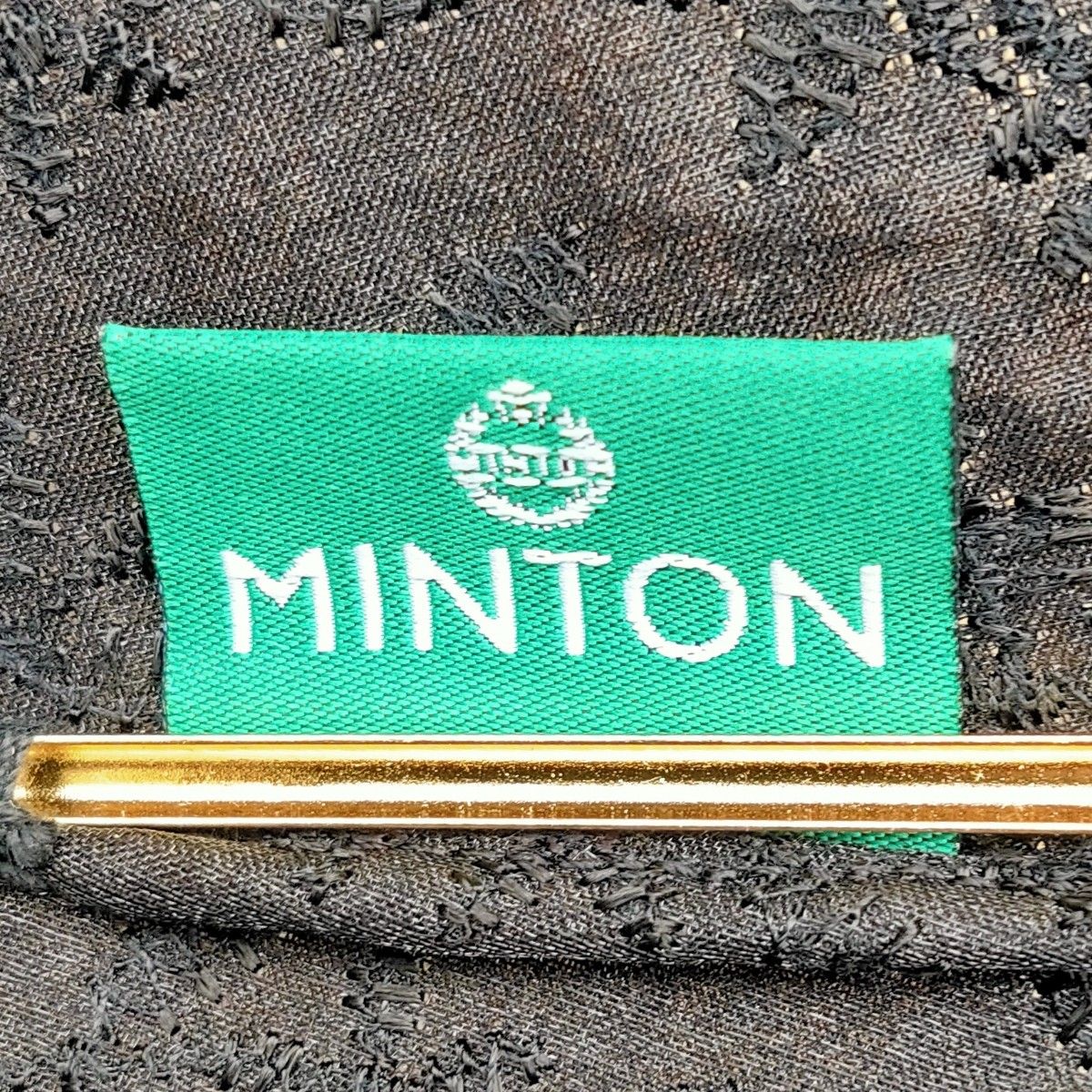 訳あり MINTON ミントン 日傘 高級 レース　刺繍　フリル　上品　ブラック 長傘 黒 使用感あり  手開き ゴールド 上品