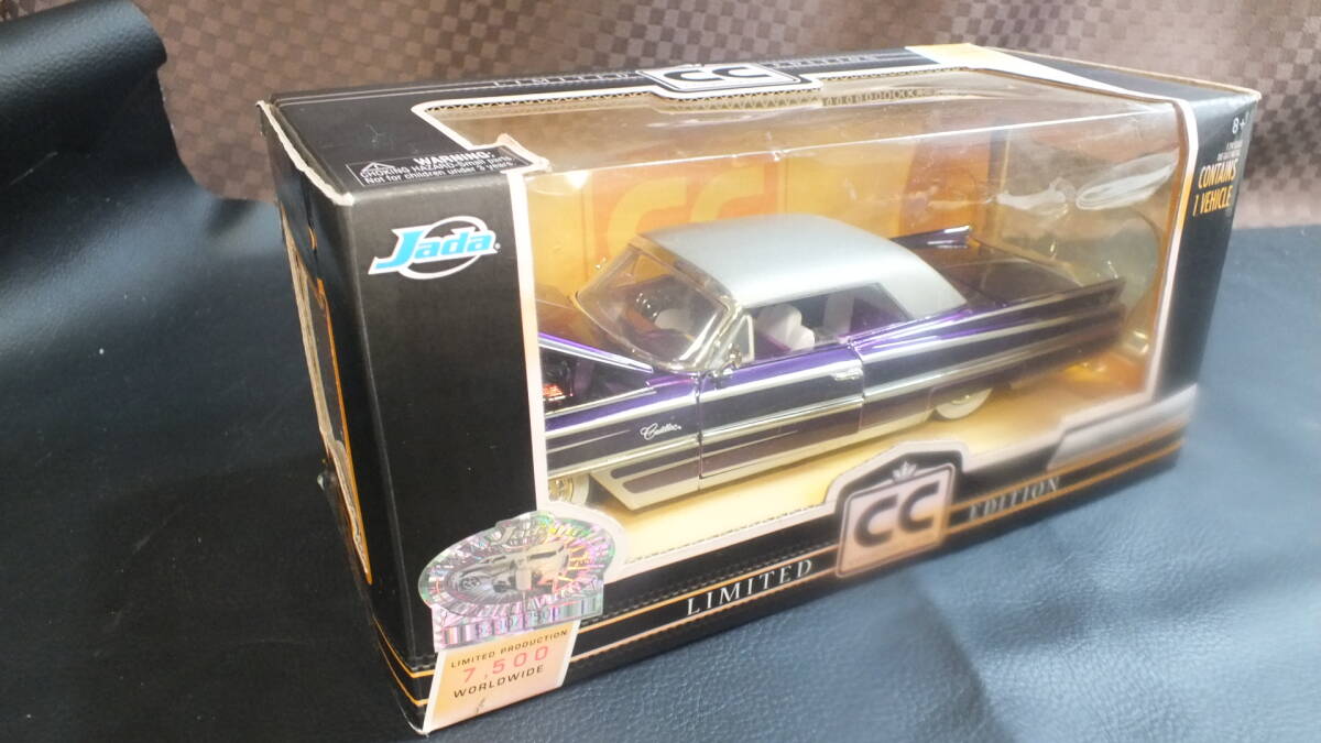 JADA TOYS 1/24 ダイキャストモデル limited edition 7500  キャデラック CADILLAC 1963 COLLECTOR'S CLUB ミニカーの画像9