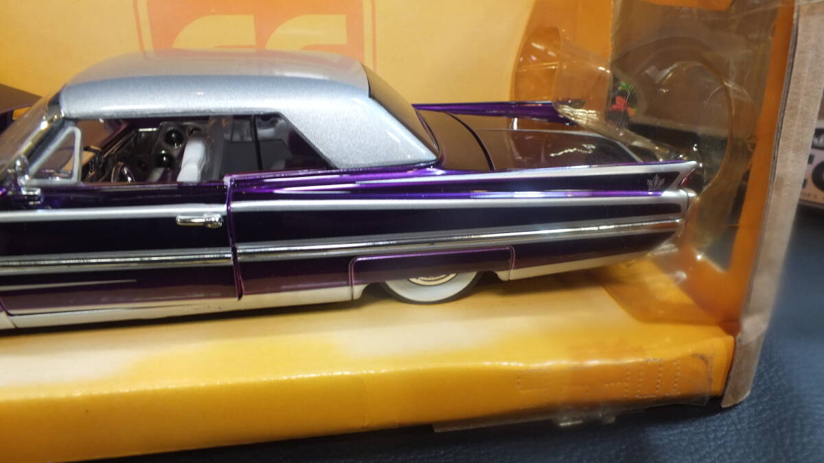 JADA TOYS 1/24 ダイキャストモデル limited edition 7500  キャデラック CADILLAC 1963 COLLECTOR'S CLUB ミニカーの画像6