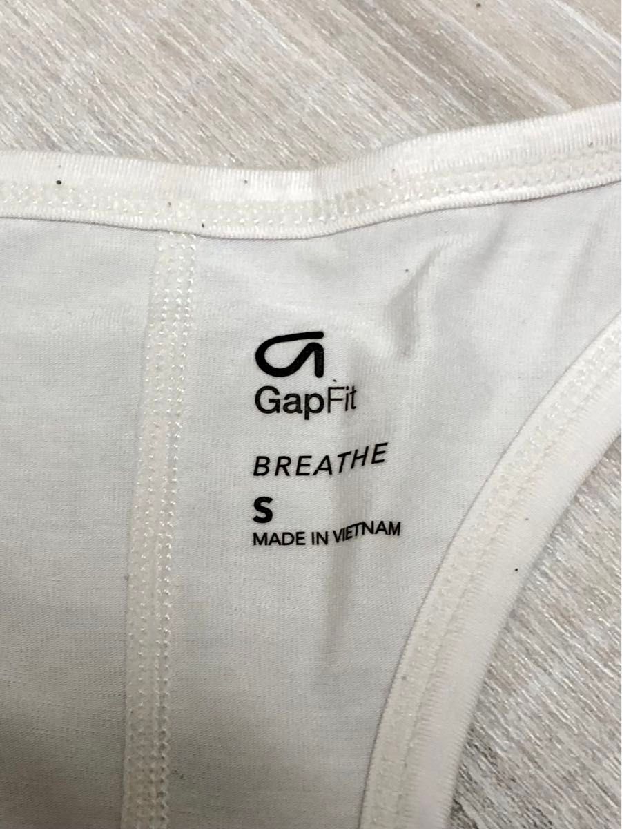 美品●Gap Fitギャップ●S-M/タンクトップ/白・ホワイト/ヨガ・筋トレ