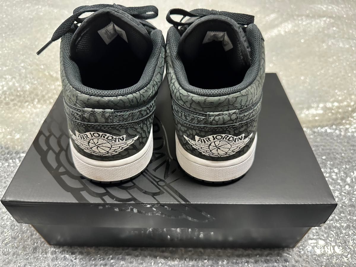 美品　ナイキ　エア　ジョーダン　1  LOW  SE  28.0  NIKE  AIR  JORDAN  1  LOW  SE