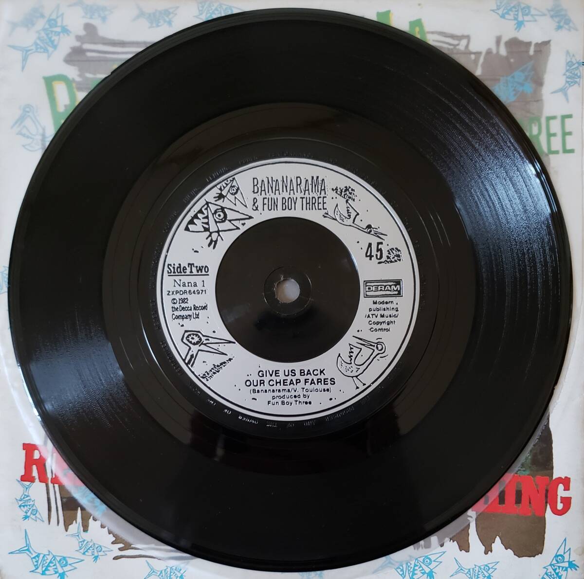 7inch UK盤 BANANARAMA & THE FUN BOY THREE ■ REALLY SAYING SOMETHING ■ B面アルバム未収録の画像3