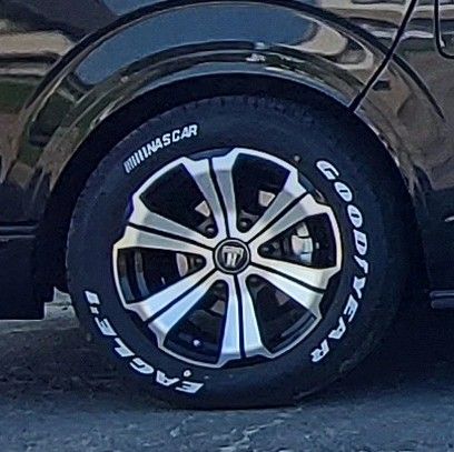 FLEX Delfino Line オーバーフェンダー ハイエース200系 FLEX Delfino Line オーバーフェンダー ハイエース200系